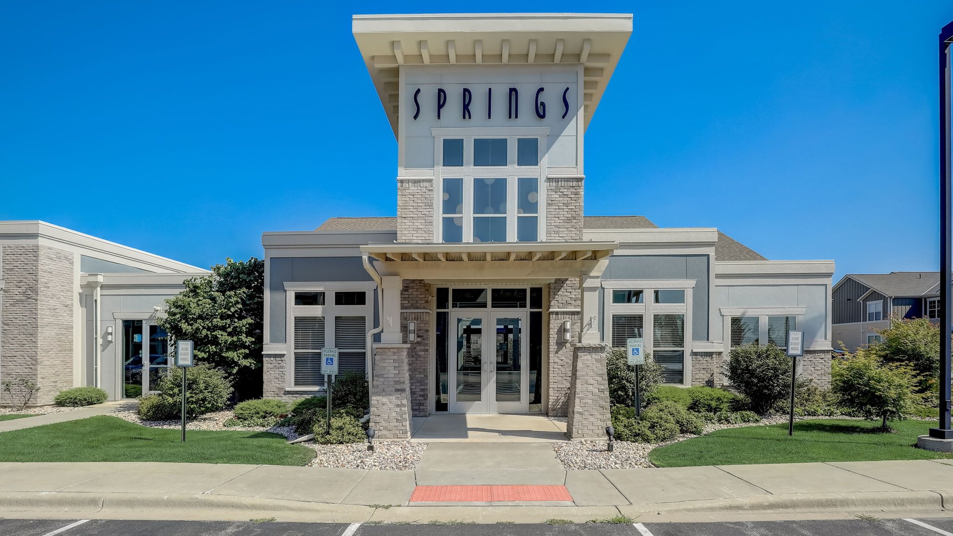 Photos of Springs at Sun Prairie in Sun Prairie, WI